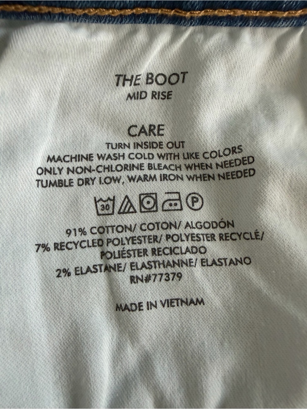 Ann Taylor Mid Rise Bootcut Jean - Picture 13 of 15
